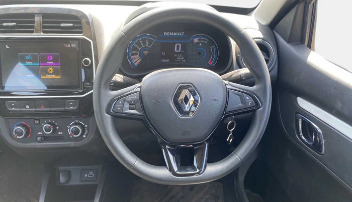 2023 Renault Kwid CLIMBER AMT 1.0, Petrol, Automatic, 4,376 km, Steering Wheel Close Up