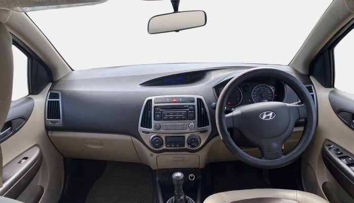 2013 Hyundai i20 MAGNA 1.2, Petrol, Manual, 44,118 km, Dashboard