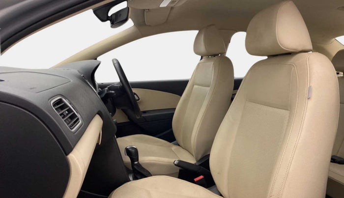 2019 Volkswagen Vento HIGHLINE PLUS 1.5 AT 16 ALLOY, Diesel, Automatic, 33,647 km, Right Side Front Door Cabin