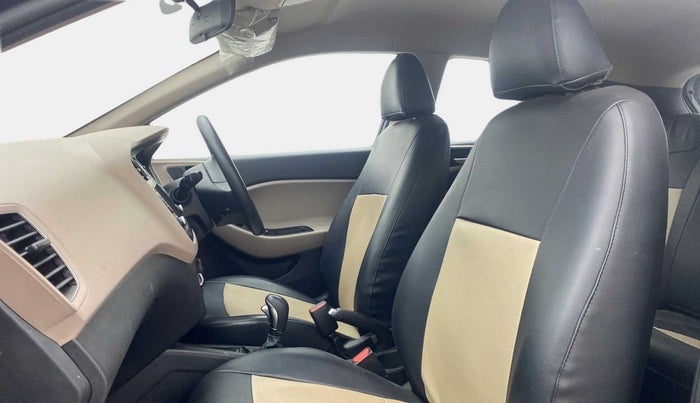 2019 Hyundai Elite i20 SPORTZ PLUS  1.2 CVT, Petrol, Automatic, 45,717 km, Right Side Front Door Cabin