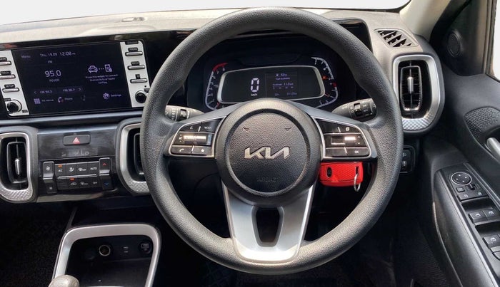 2022 KIA SONET HTK PLUS 1.2, Petrol, Manual, 31,114 km, Steering Wheel Close Up