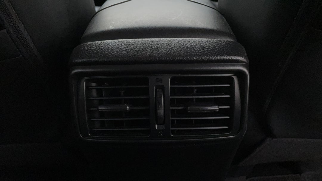 Rear A/C Vent