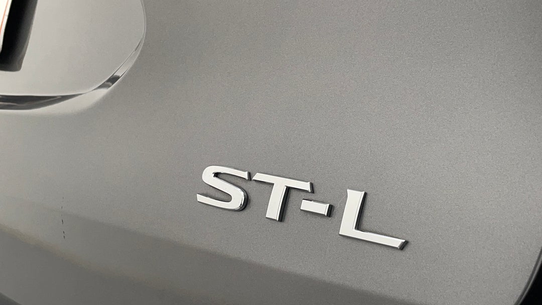 Badge (Boot Right Side)