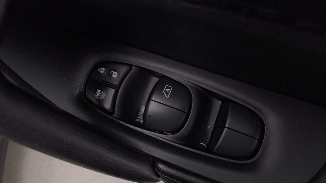 Drivers Side Door Panel Controls
