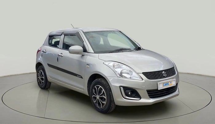 2016 Maruti Swift LXI (O), CNG, Manual, 37,847 km, Right Front Diagonal