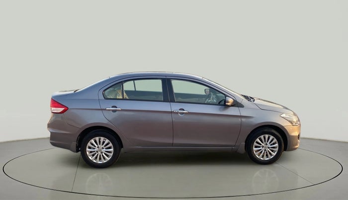 2017 Maruti Ciaz ZETA 1.4  MT PETROL, Petrol, Manual, 45,012 km, Right Side View