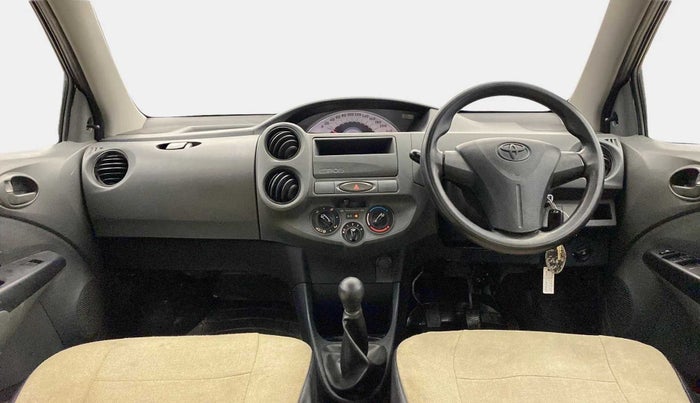 2012 Toyota Etios G, Petrol, Manual, 1,08,059 km, Dashboard