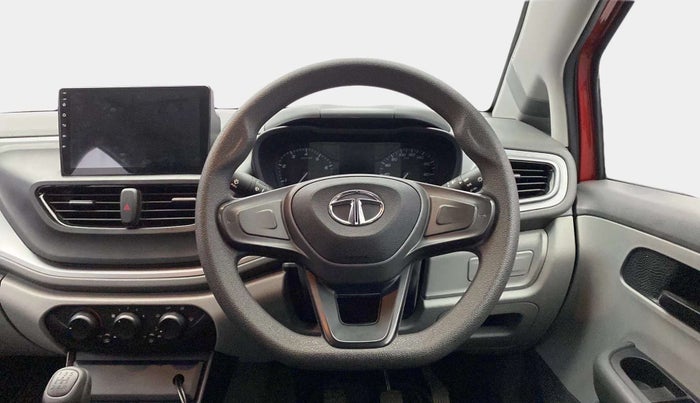 2020 Tata ALTROZ XE PETROL, Petrol, Manual, 23,975 km, Steering Wheel Close Up