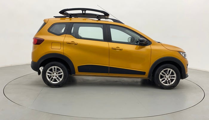 2022 Renault TRIBER RXT AMT, Petrol, Automatic, 15,112 km, Right Side View