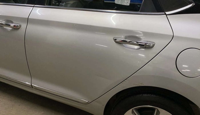 2018 Hyundai Verna 1.6 VTVT SX (O) AT, Petrol, Automatic, 52,116 km, Rear left door - Slightly dented