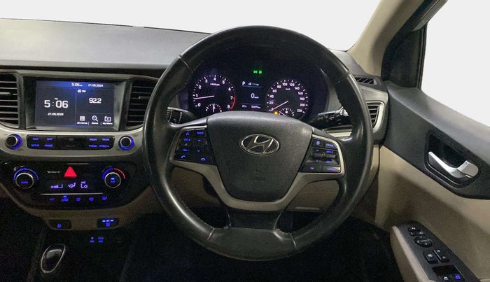 2018 Hyundai Verna 1.6 VTVT SX (O) AT, Petrol, Automatic, 52,116 km, Steering Wheel Close Up