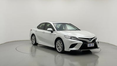 2019 Toyota Camry Sl Hybrid Automatic, 82k km Hybrid Car