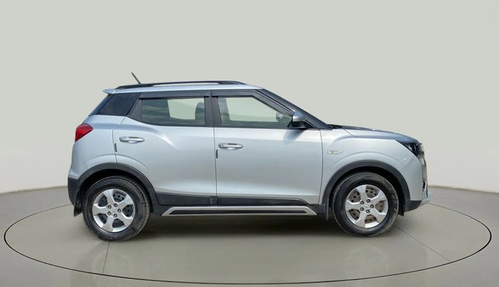 2020 Mahindra XUV300 W6 1.2 PETROL, Petrol, Manual, 16,364 km, Right Side View