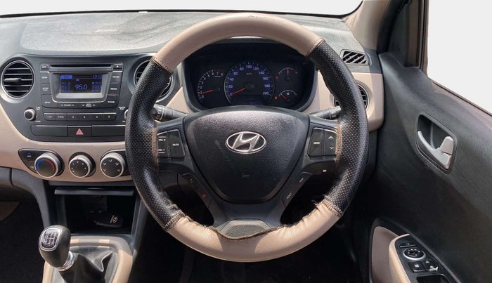 2015 Hyundai Xcent S (O) 1.2, Petrol, Manual, 52,259 km, Steering Wheel Close Up