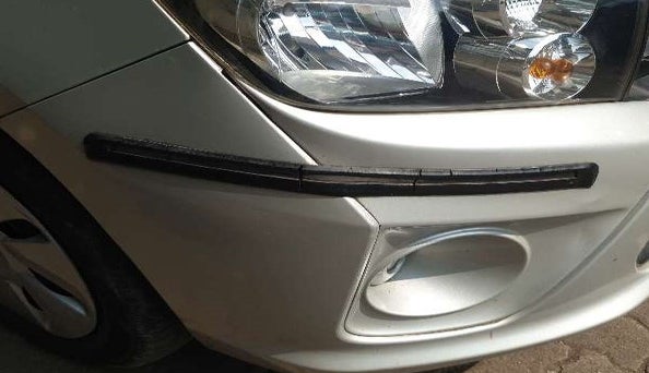 2018 Maruti Celerio VXI CNG, CNG, Manual, 61,288 km, Front bumper - Chrome strip damage