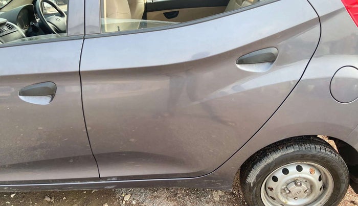 2017 Hyundai Eon ERA +, Petrol, Manual, 15,942 km, Rear left door - Slightly dented