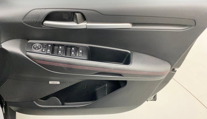 2023 KIA SONET GTX PLUS 1.5 AT, Diesel, Automatic, 10,137 km, Driver Side Door Panels Control
