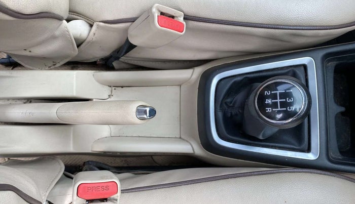 2019 Maruti Dzire VXI, Petrol, Manual, 91,942 km, Gear Lever