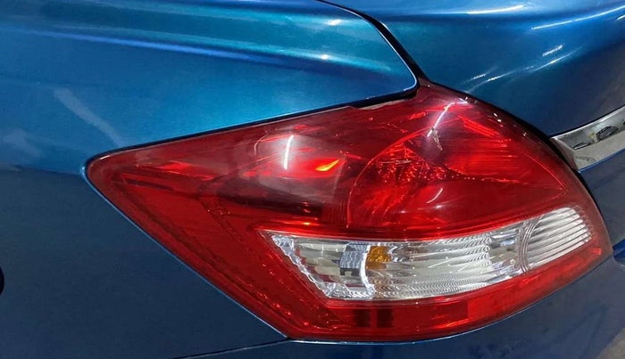 2013 Maruti Swift Dzire VXI, Petrol, Manual, 30,164 km, Left tail light - Minor damage