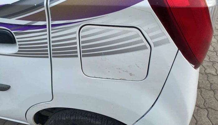 2015 Maruti Alto K10 VXI, Petrol, Manual, 75,277 km, Left quarter panel - Paint has minor damage