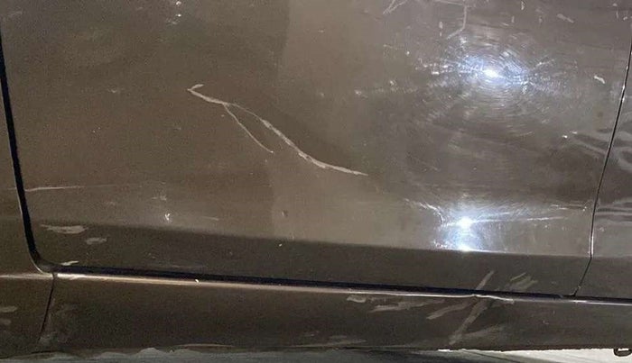 2016 Maruti Ciaz ZXI+, Petrol, Manual, 53,693 km, Left running board - Slightly dented