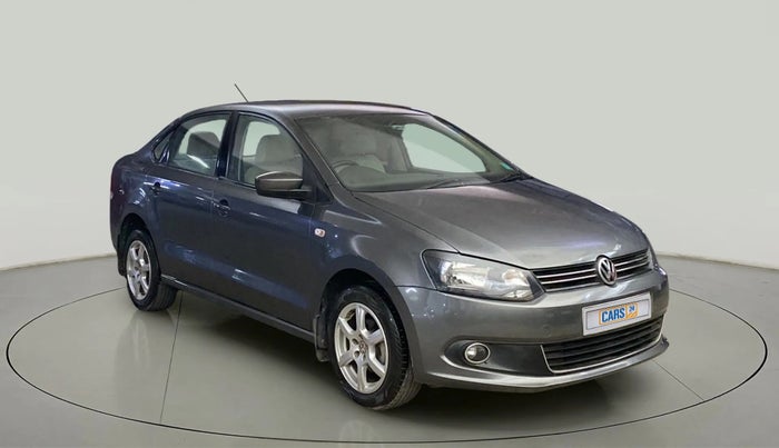 2013 Volkswagen Vento HIGHLINE 1.6 MPI, Petrol, Manual, 40,161 km, Right Front Diagonal