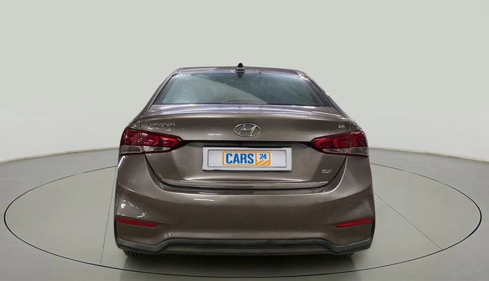 2018 Hyundai Verna 1.6 VTVT SX (O) AT, Petrol, Automatic, 47,549 km, Back/Rear