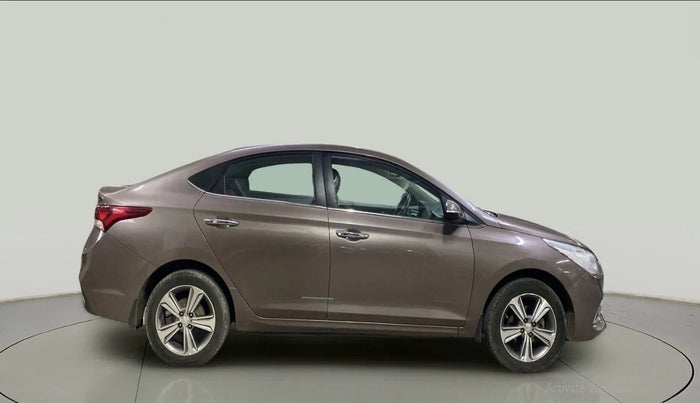 2018 Hyundai Verna 1.6 VTVT SX (O) AT, Petrol, Automatic, 47,549 km, Right Side View