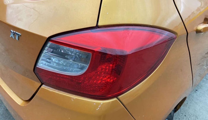 2016 Tata Tiago XT PETROL, CNG, Manual, 86,564 km, Left tail light - Minor scratches