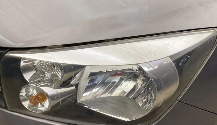 2017 Maruti Celerio ZXI, Petrol, Manual, 19,450 km, Left headlight - Clamp has minor damage