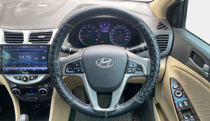 2017 Hyundai Verna 1.6 VTVT SX AT, Petrol, Automatic, 84,231 km, Steering Wheel Close Up