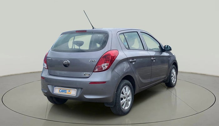 2013 Hyundai i20 SPORTZ 1.2, Petrol, Manual, 31,996 km, Right Back Diagonal