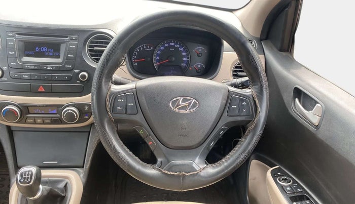 2015 Hyundai Xcent SX 1.2 (O), Petrol, Manual, 74,337 km, Steering Wheel Close Up