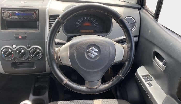 2012 Maruti Wagon R 1.0 LXI CNG, CNG, Manual, 74,222 km, Steering Wheel Close Up