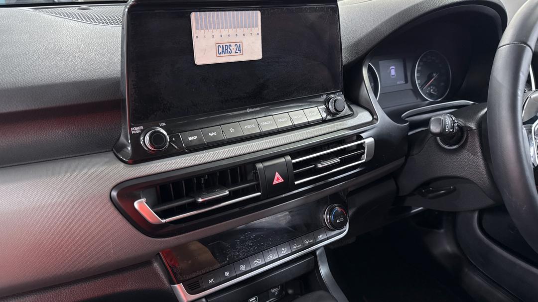2020 Kia Seltos Sport (FWD), Automatic, 35006 km, Infotainment System Face Plate Wear
