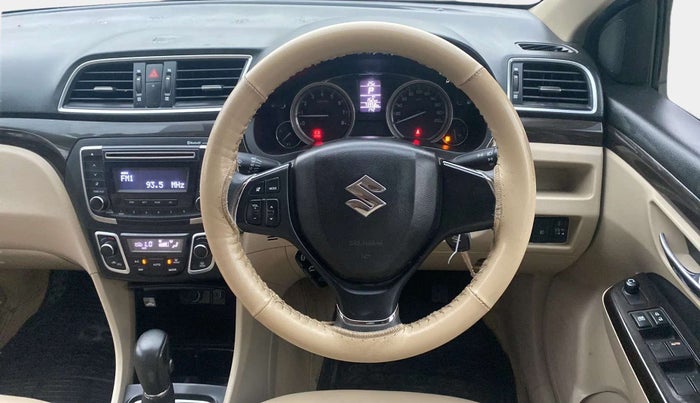 2017 Maruti Ciaz DELTA 1.4 AT PETROL, Petrol, Automatic, 73,954 km, Steering Wheel Close Up