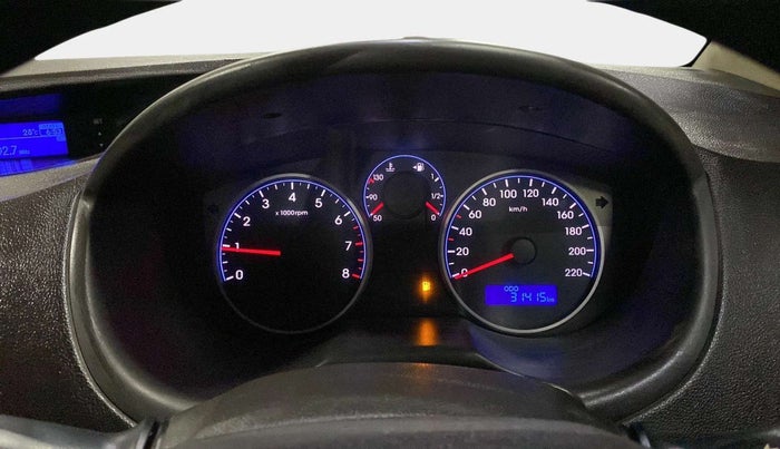 2013 Hyundai i20 MAGNA 1.2, Petrol, Manual, 31,308 km, Odometer Image