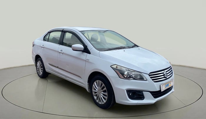 2015 Maruti Ciaz VXI+, Petrol, Manual, 53,906 km, Right Front Diagonal