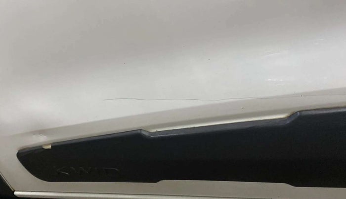 2019 Renault Kwid RXT 1.0 (O), Petrol, Manual, 13,095 km, Front passenger door - Slightly dented