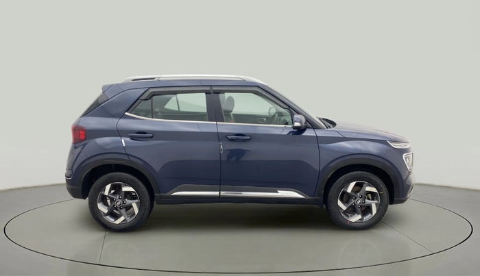 2020 Hyundai VENUE SX 1.5 CRDI, Diesel, Manual, 63,261 km, Right Side View