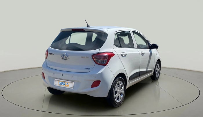 2014 Hyundai Grand i10 MAGNA 1.2 KAPPA VTVT, Petrol, Manual, 30,422 km, Right Back Diagonal