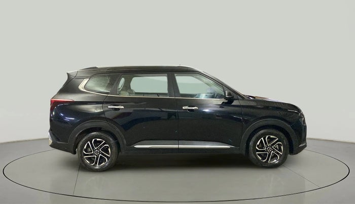 2022 KIA CARENS LUXURY PLUS 1.4 PETROL DCT 6 STR, Petrol, Automatic, 22,772 km, Right Side View