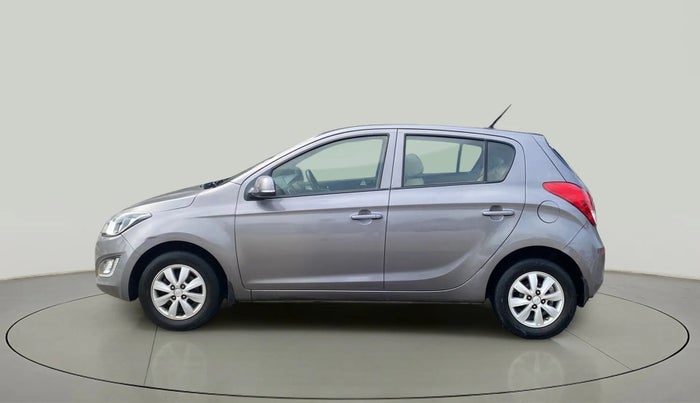 2013 Hyundai i20 SPORTZ 1.2, Petrol, Manual, 77,089 km, Left Side