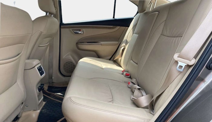 2021 Maruti Ciaz ALPHA  AT 1.5 SHVS PETROL, Petrol, Automatic, 43,395 km, Right Side Rear Door Cabin