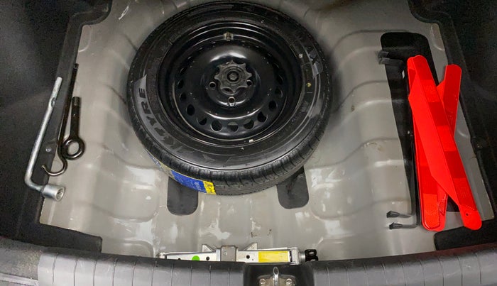 2014 Hyundai Xcent S 1.2, Petrol, Manual, 53,216 km, Spare Tyre