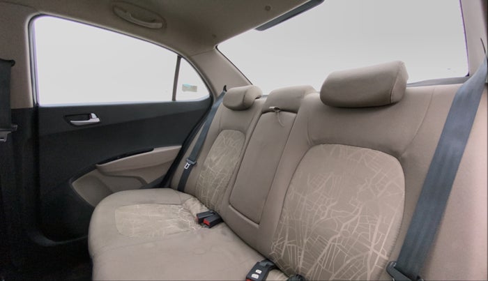2014 Hyundai Xcent S 1.2, Petrol, Manual, 53,216 km, Right Side Rear Door Cabin