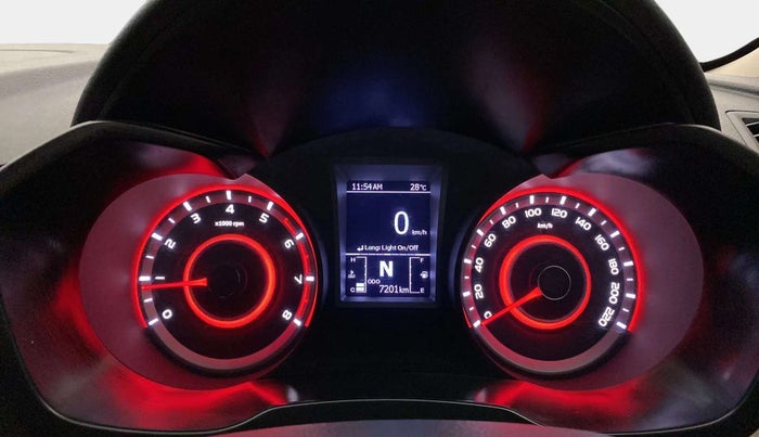 2022 Mahindra XUV300 W6 1.2 PETROL AMT, Petrol, Automatic, 7,200 km, Odometer Image