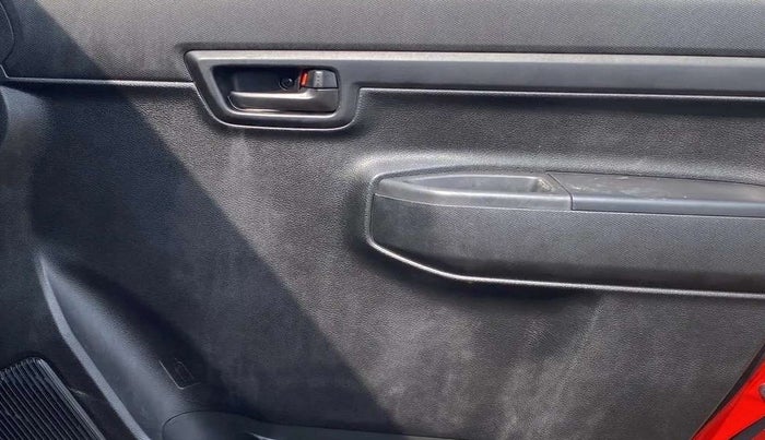 2019 Maruti S PRESSO VXI PLUS AMT, Petrol, Automatic, 18,442 km, Driver Side Door Panels Control