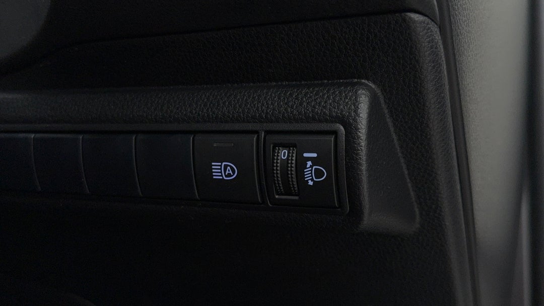 2019 Toyota Corolla Ascent Sport, Automatic, 87401 km, Utility Switches/Buttons