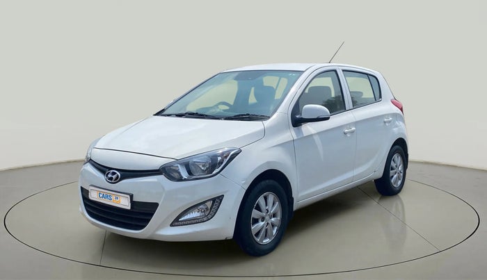 2014 Hyundai i20 SPORTZ 1.2, Petrol, Manual, 47,542 km, Left Front Diagonal